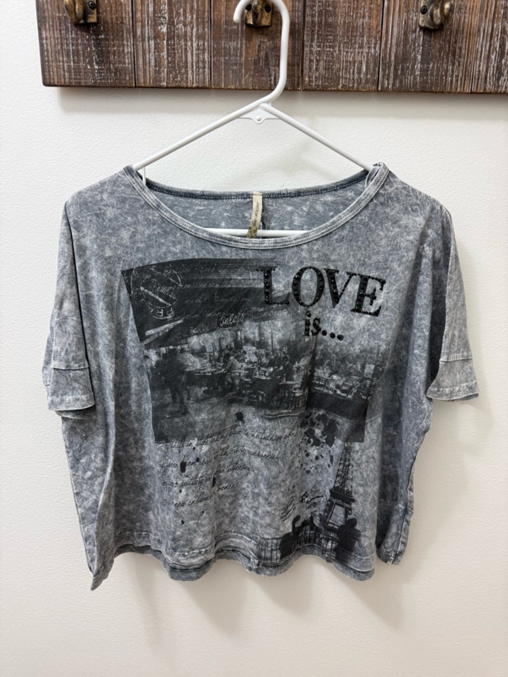 AMERICAN age Love is… Embellished Crop Top Size small gray